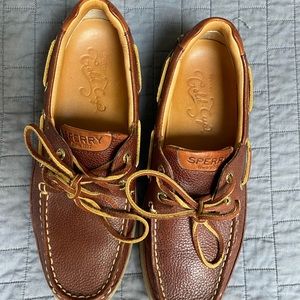 Men’s size 7 Sperry Topsiders